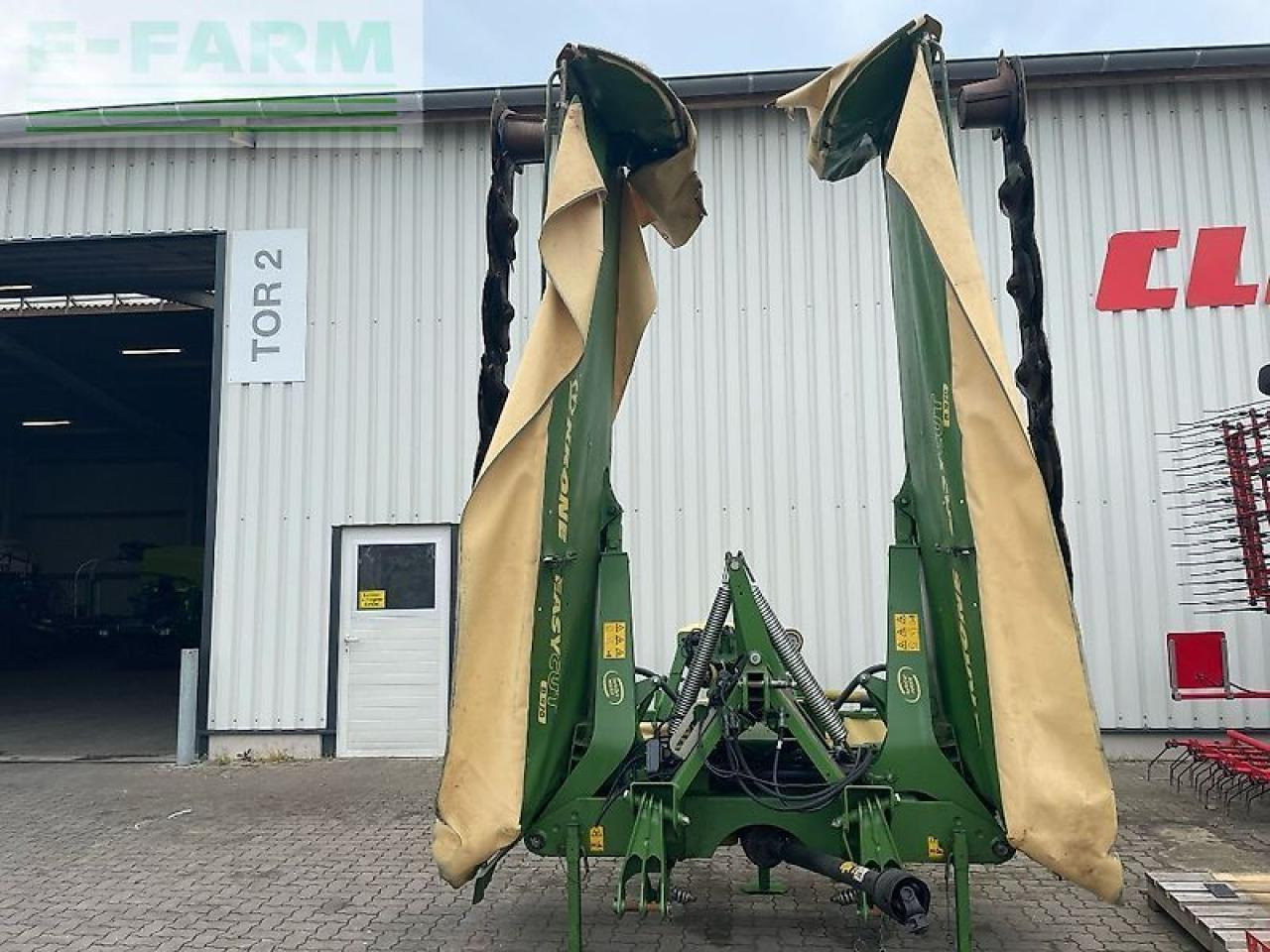 Krone easy cut b 970 - מכסחה: תמונה 2 Krone easy cut b 970 - מכסחה: תמונה 2