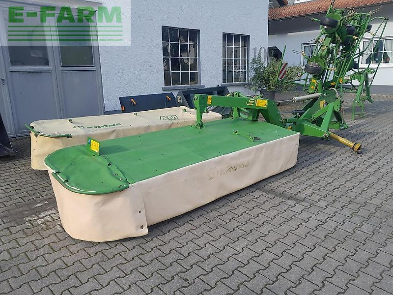 Krone easy cut r 320 - מכסחה: תמונה 2 Krone easy cut r 320 - מכסחה: תמונה 2