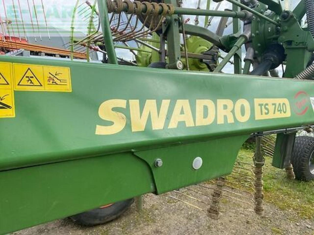Krone schwadro ts 740 twin - גורף/ מגרפה: תמונה 4 Krone schwadro ts 740 twin - גורף/ מגרפה: תמונה 4