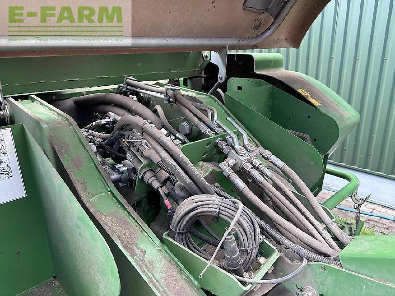 Krone ultima cf 155 xc - מכונת צרור מרובעת: תמונה 4 Krone ultima cf 155 xc - מכונת צרור מרובעת: תמונה 4