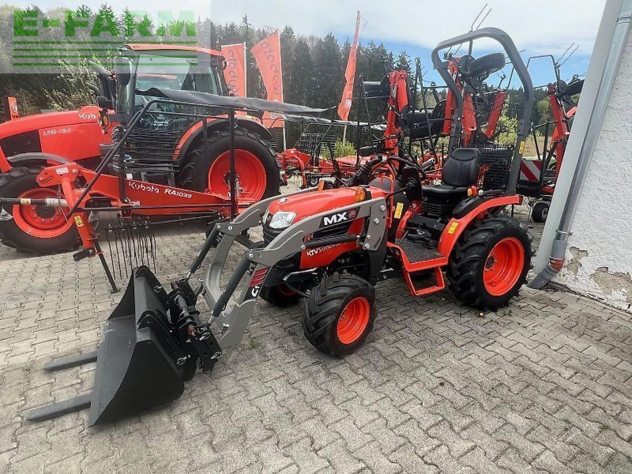 Kubota b1241 d-ec - טרקטור חקלאי: תמונה 2 Kubota b1241 d-ec - טרקטור חקלאי: תמונה 2
