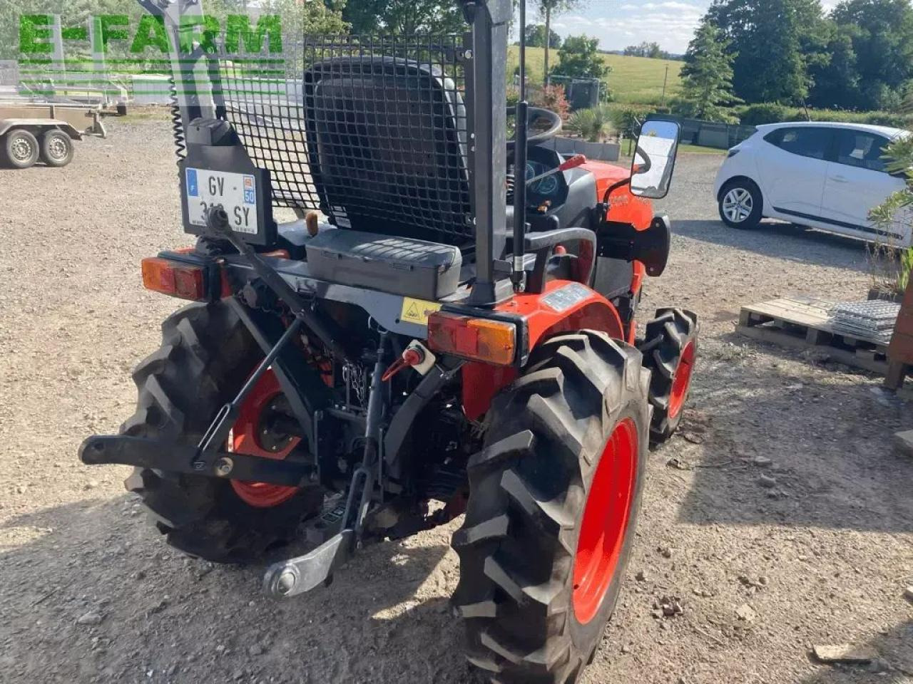 Kubota b2-261 - טרקטור חקלאי: תמונה 2 Kubota b2-261 - טרקטור חקלאי: תמונה 2