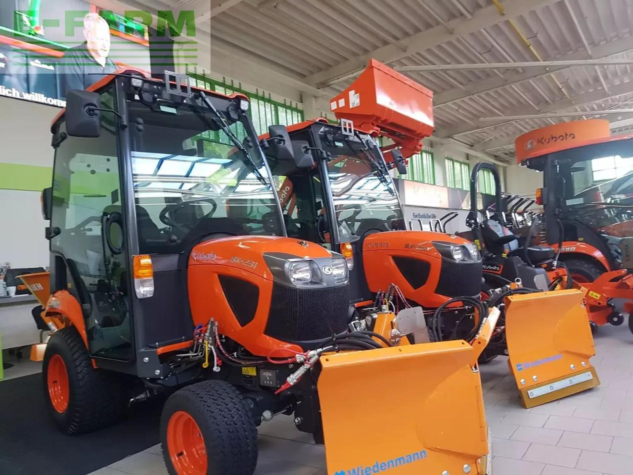 Kubota bx231 winterdienstpaket - טרקטור חקלאי: תמונה 4 Kubota bx231 winterdienstpaket - טרקטור חקלאי: תמונה 4
