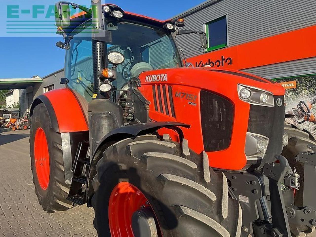 Kubota m7151 - טרקטור חקלאי: תמונה 5 Kubota m7151 - טרקטור חקלאי: תמונה 5