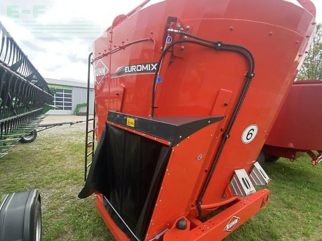 Kuhn 1070 euromix - ציוד לבעלי חיים: תמונה 2 Kuhn 1070 euromix - ציוד לבעלי חיים: תמונה 2