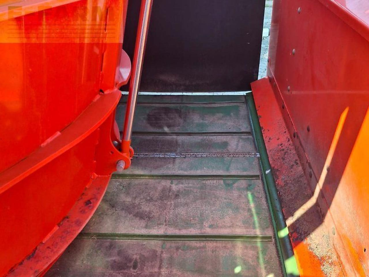 Kuhn 1880 profile - ציוד לבעלי חיים: תמונה 5 Kuhn 1880 profile - ציוד לבעלי חיים: תמונה 5