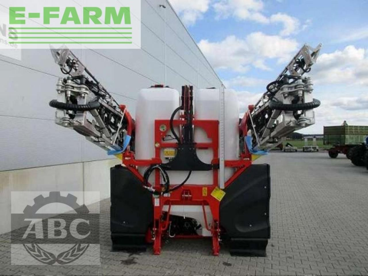 Kuhn altis 2 mea3 - מרסס מותקן על טרקטור: תמונה 2 Kuhn altis 2 mea3 - מרסס מותקן על טרקטור: תמונה 2