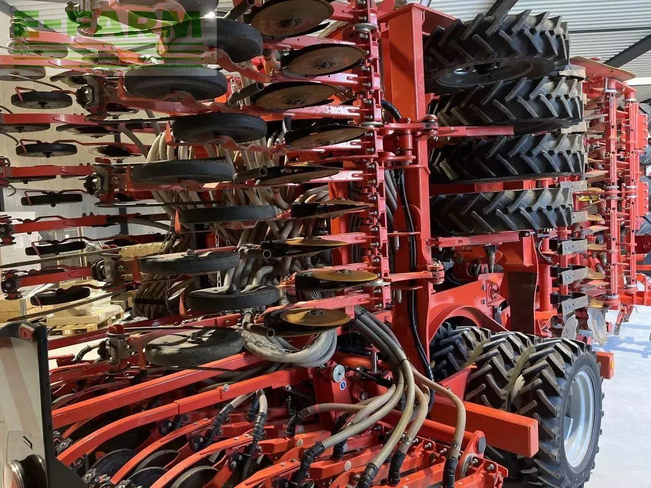 Kuhn espro 6000 rc mix - מקדחת זריעה משולבת: תמונה 4 Kuhn espro 6000 rc mix - מקדחת זריעה משולבת: תמונה 4