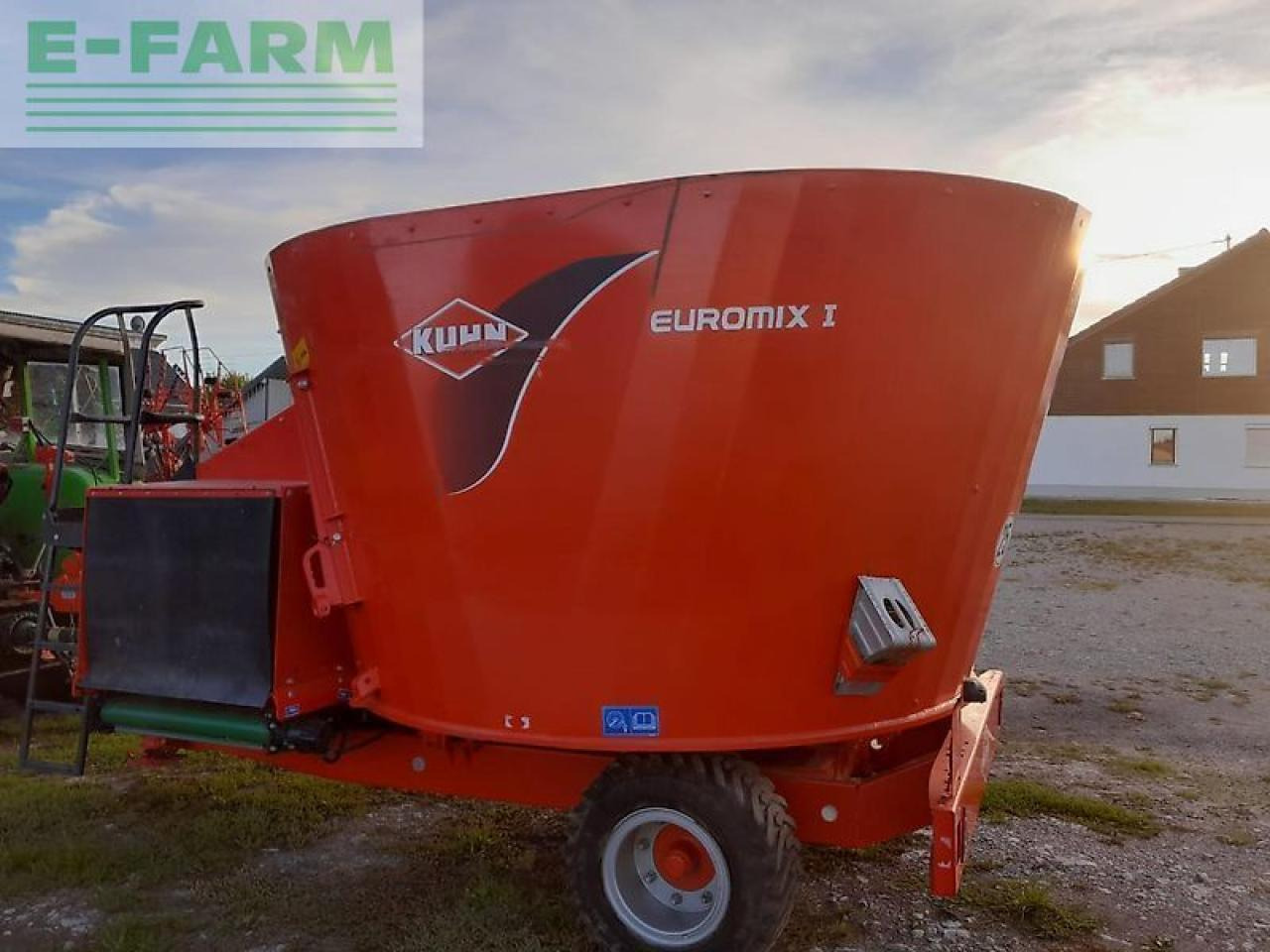 Kuhn euv180 - ציוד לבעלי חיים: תמונה 2 Kuhn euv180 - ציוד לבעלי חיים: תמונה 2