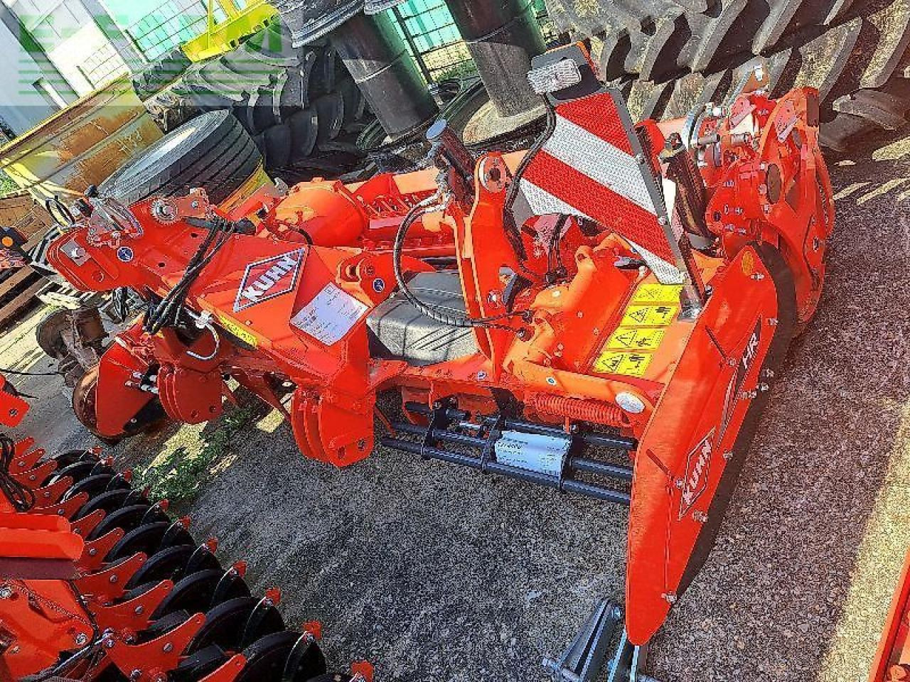 Kuhn hr3030 - ציוד עיבוד קרקע: תמונה 1 Kuhn hr3030 - ציוד עיבוד קרקע: תמונה 1