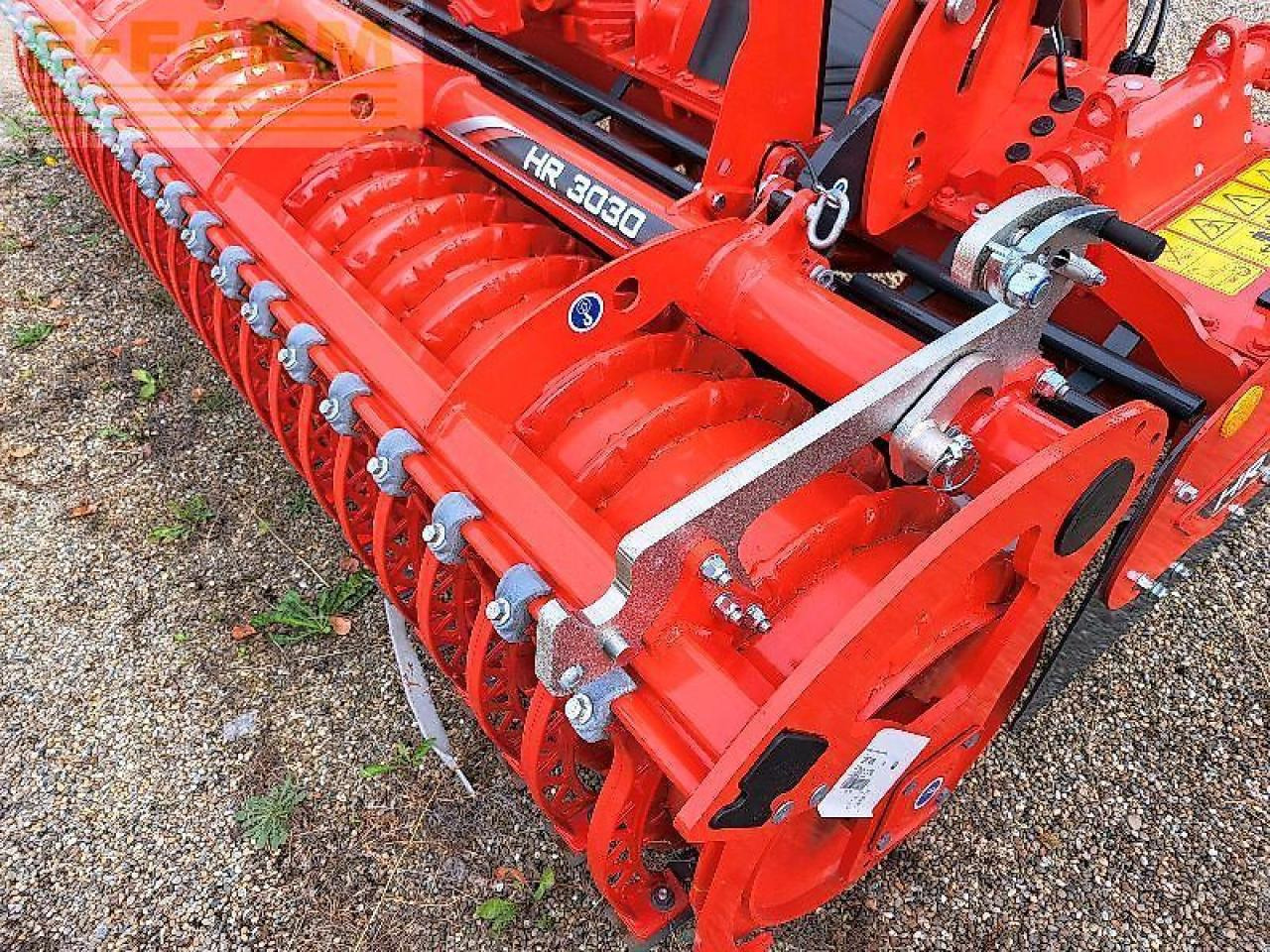 Kuhn hr3030 - ציוד עיבוד קרקע: תמונה 4 Kuhn hr3030 - ציוד עיבוד קרקע: תמונה 4