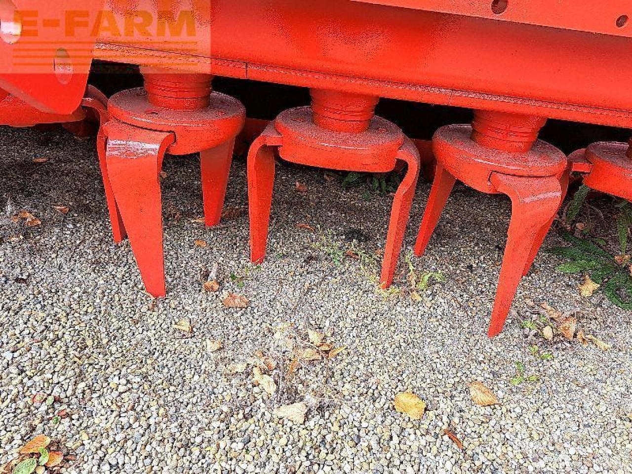 Kuhn hr3030 - ציוד עיבוד קרקע: תמונה 5 Kuhn hr3030 - ציוד עיבוד קרקע: תמונה 5