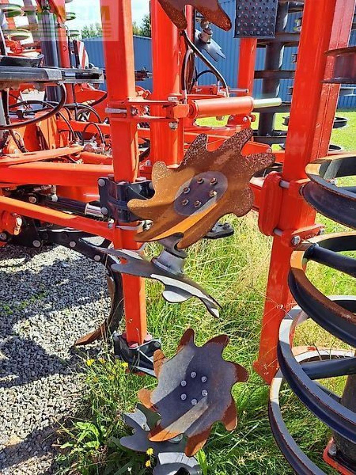 מקדחת זריעה משולבת Kuhn performer 6000: תמונה 7 מקדחת זריעה משולבת Kuhn performer 6000: תמונה 7