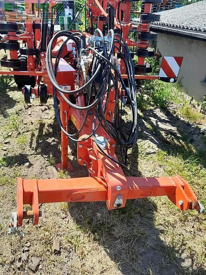 Kuhn prolander 6000 - מקדחת זריעה משולבת: תמונה 5 Kuhn prolander 6000 - מקדחת זריעה משולבת: תמונה 5
