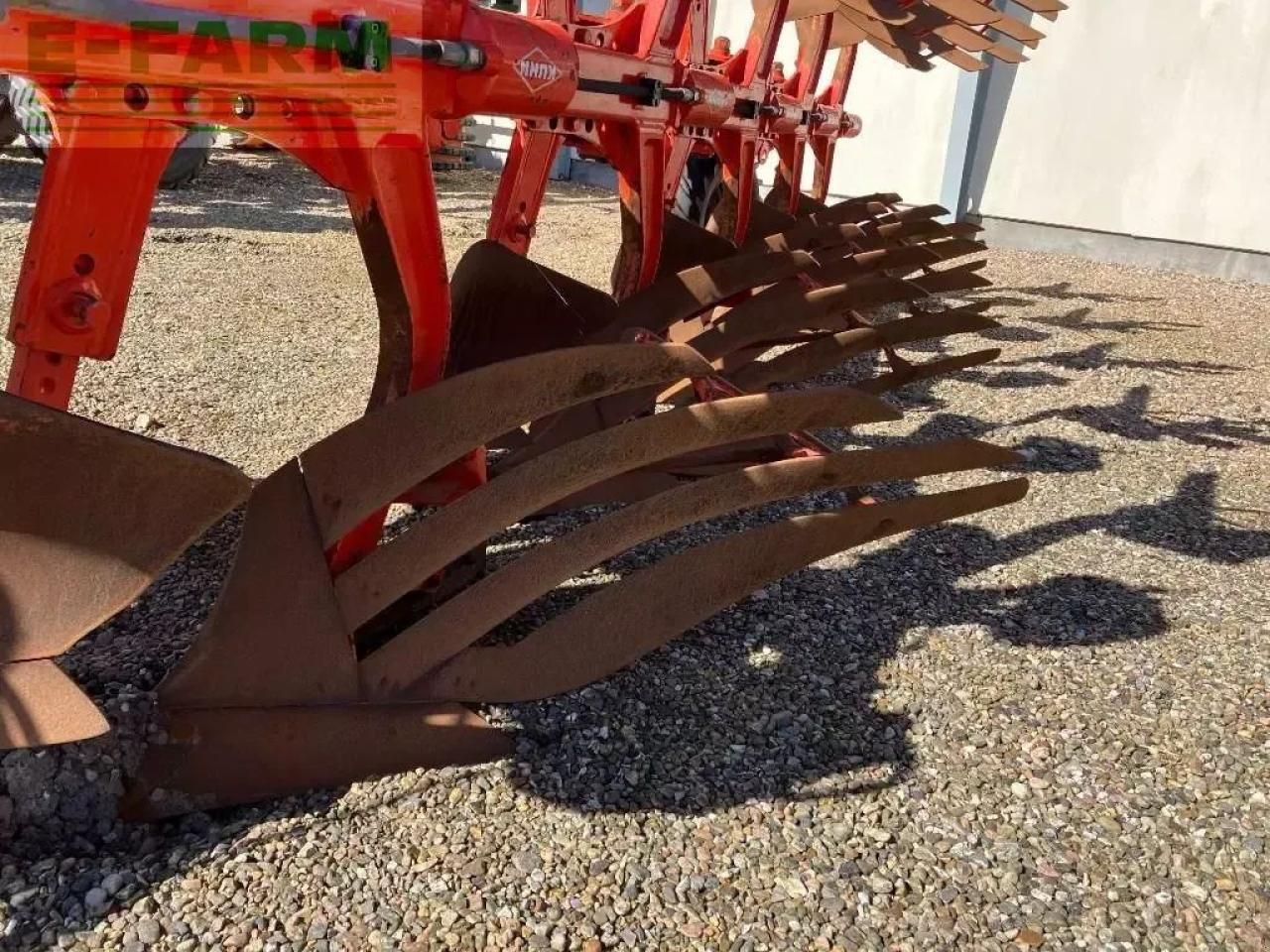 Kuhn vari-master 153 nsh 4+1 - מחרשה: תמונה 5 Kuhn vari-master 153 nsh 4+1 - מחרשה: תמונה 5