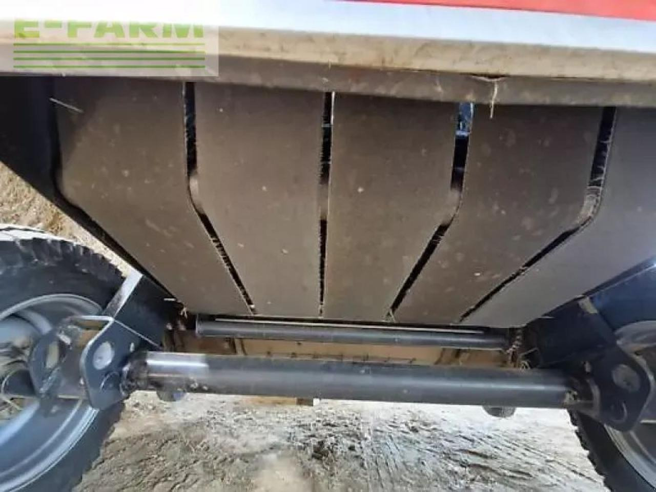 Kuhn vb 2160 - מכונת צרור מרובעת: תמונה 5 Kuhn vb 2160 - מכונת צרור מרובעת: תמונה 5