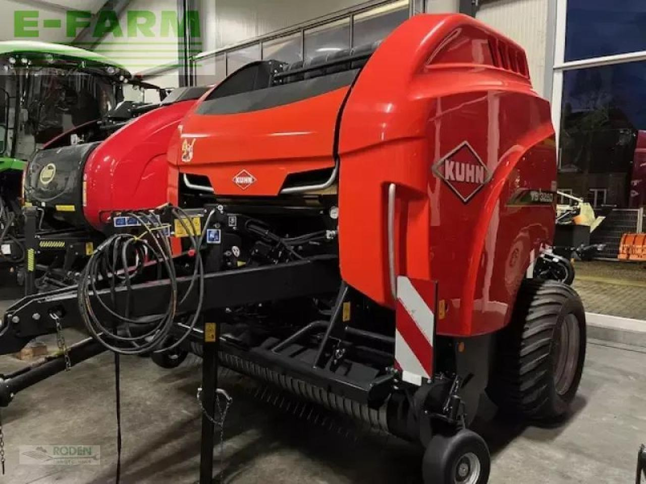 Kuhn vb 3260 opticut 14 - מכונת צרור מרובעת: תמונה 1 Kuhn vb 3260 opticut 14 - מכונת צרור מרובעת: תמונה 1