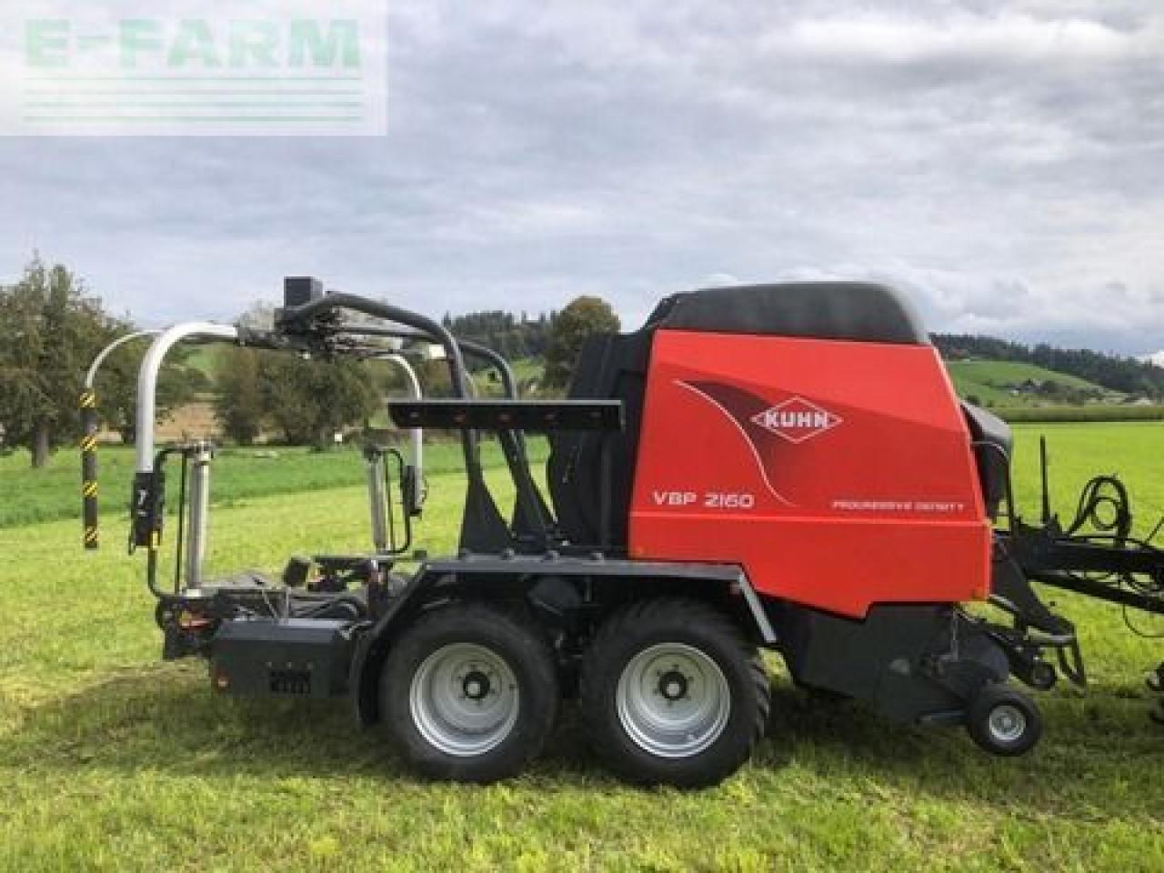 Kuhn vbp 2160 - מכונת צרור מרובעת: תמונה 1 Kuhn vbp 2160 - מכונת צרור מרובעת: תמונה 1