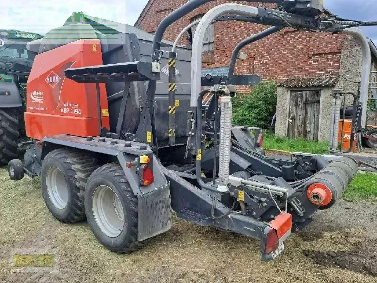 Kuhn vbp 2190 - מכונת צרור מרובעת: תמונה 5 Kuhn vbp 2190 - מכונת צרור מרובעת: תמונה 5