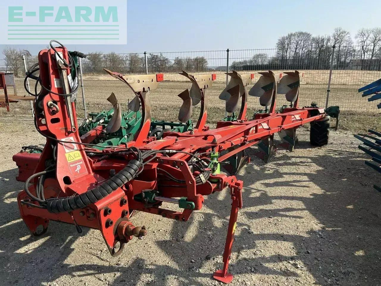 Kverneland eg100 300/28-5 furet - מחרשה: תמונה 1 Kverneland eg100 300/28-5 furet - מחרשה: תמונה 1