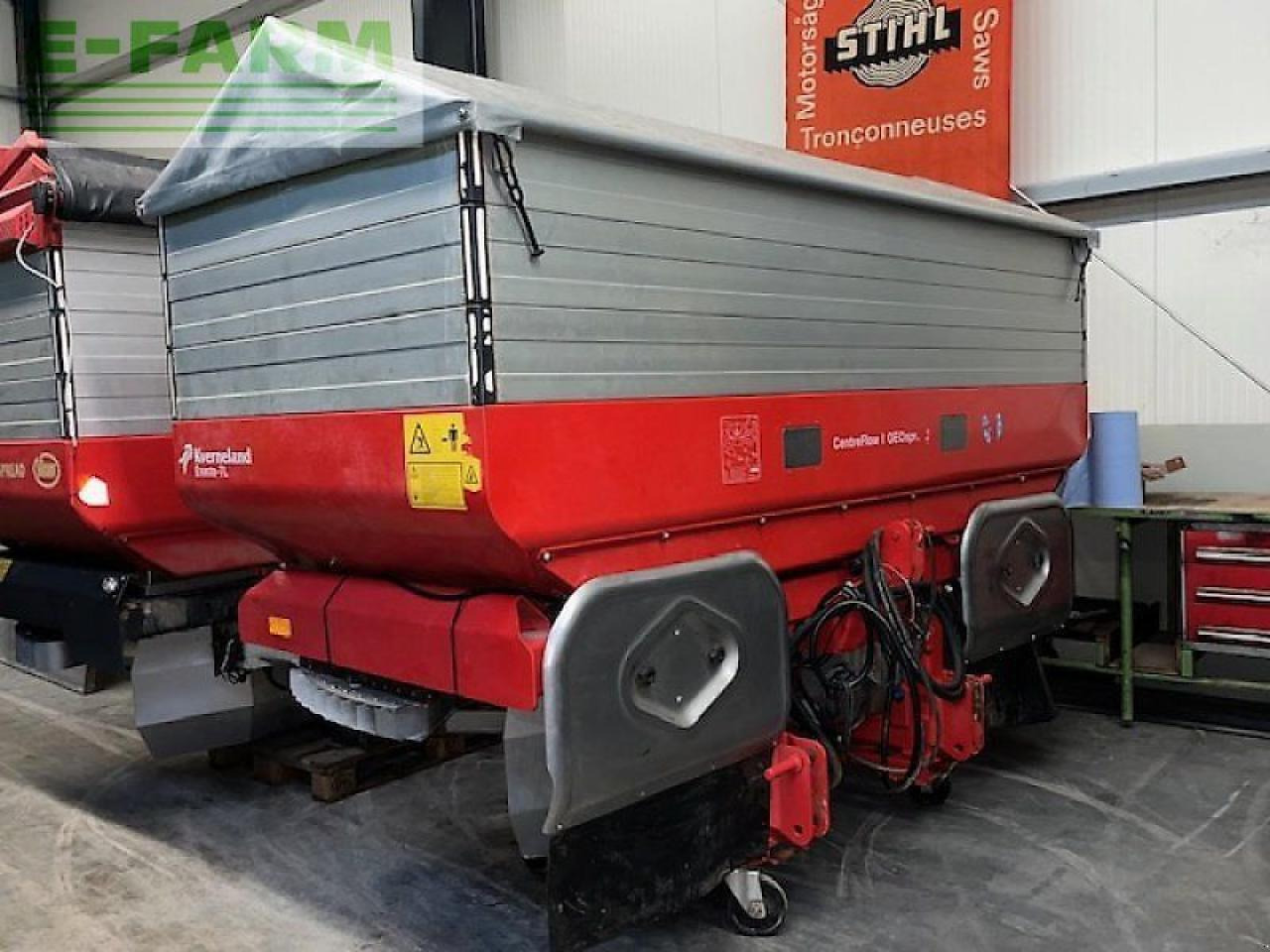 Kverneland exacta tl geospread - מפזרת דשן: תמונה 2 Kverneland exacta tl geospread - מפזרת דשן: תמונה 2