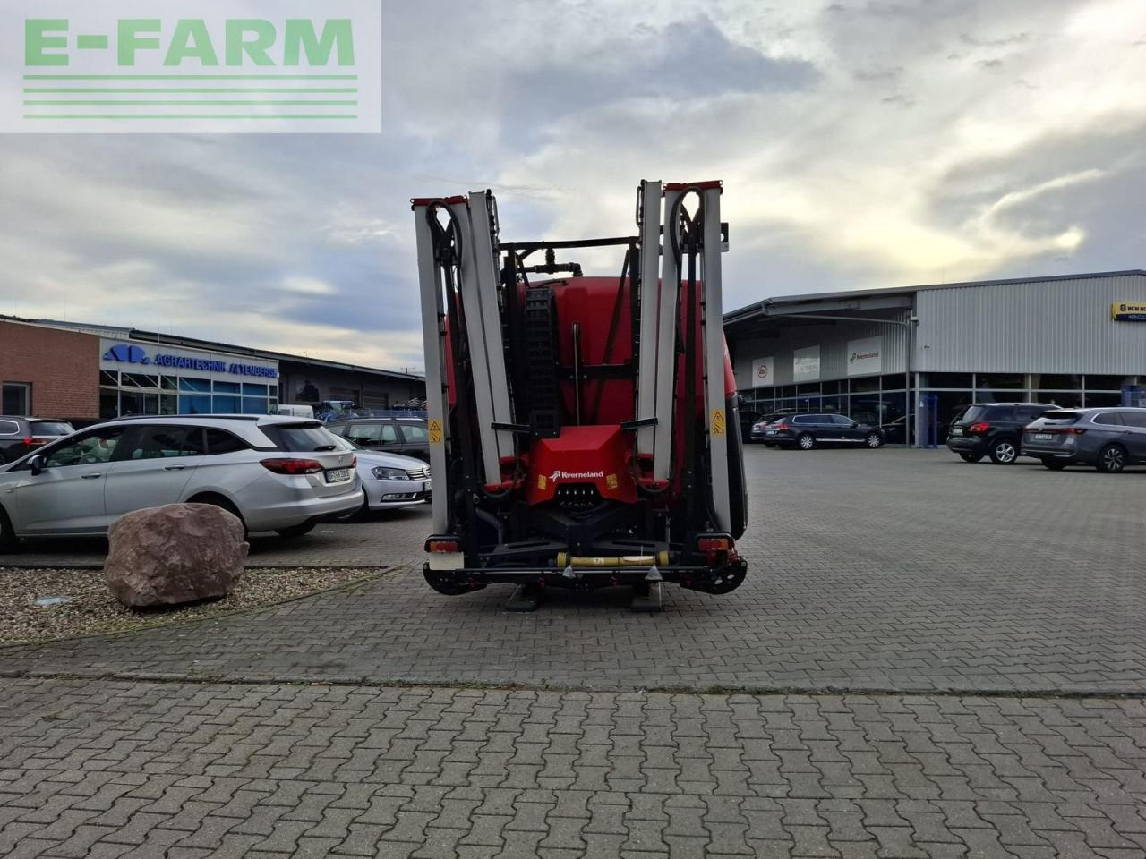 Kverneland ixter b18 - מרסס נגרר: תמונה 3 Kverneland ixter b18 - מרסס נגרר: תמונה 3