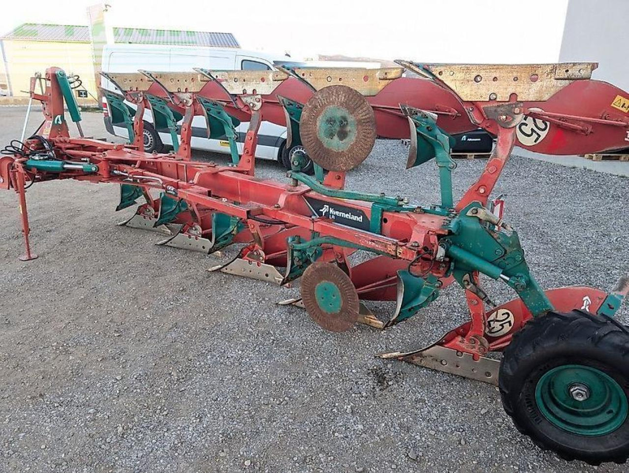 Kverneland lb100-300 5schar 28er körper - מחרשה: תמונה 4 Kverneland lb100-300 5schar 28er körper - מחרשה: תמונה 4