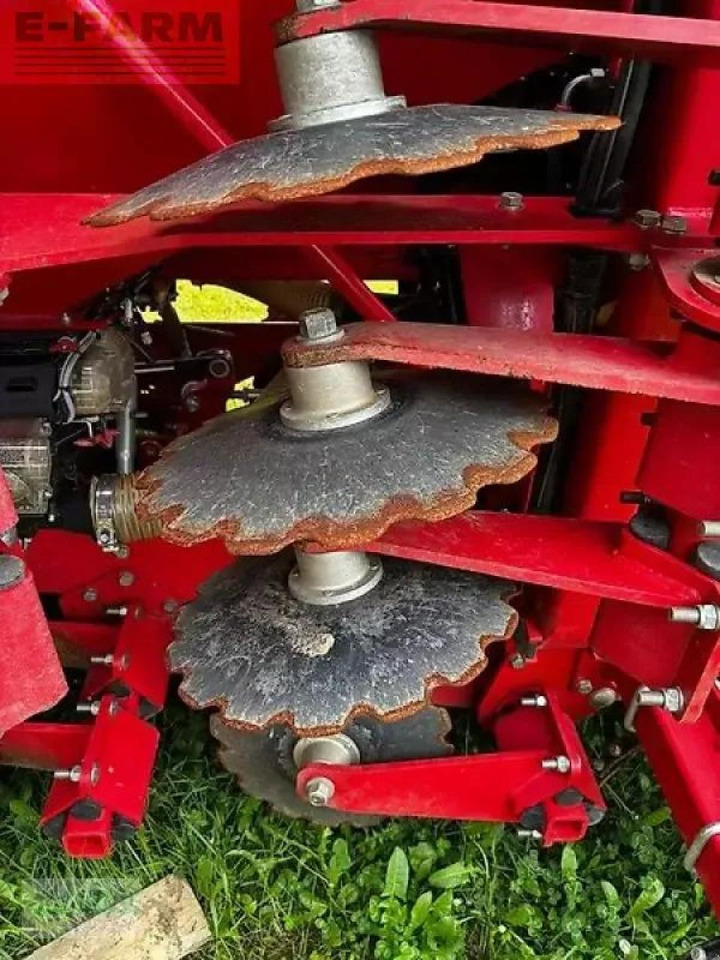 Kverneland u drill 6001 demomaschine - מקדחת זריעה משולבת: תמונה 2 Kverneland u drill 6001 demomaschine - מקדחת זריעה משולבת: תמונה 2