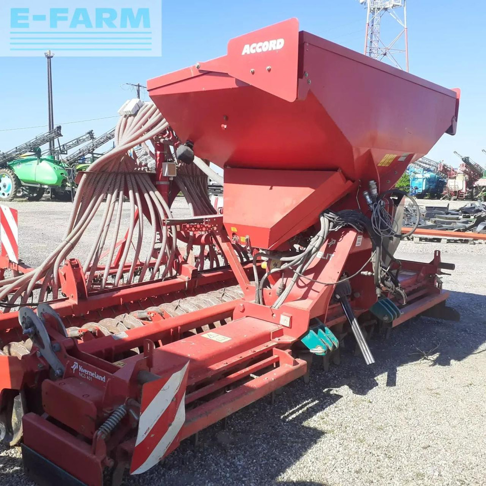 Kverneland - מקדחת זריעה משולבת: תמונה 2 Kverneland - מקדחת זריעה משולבת: תמונה 2