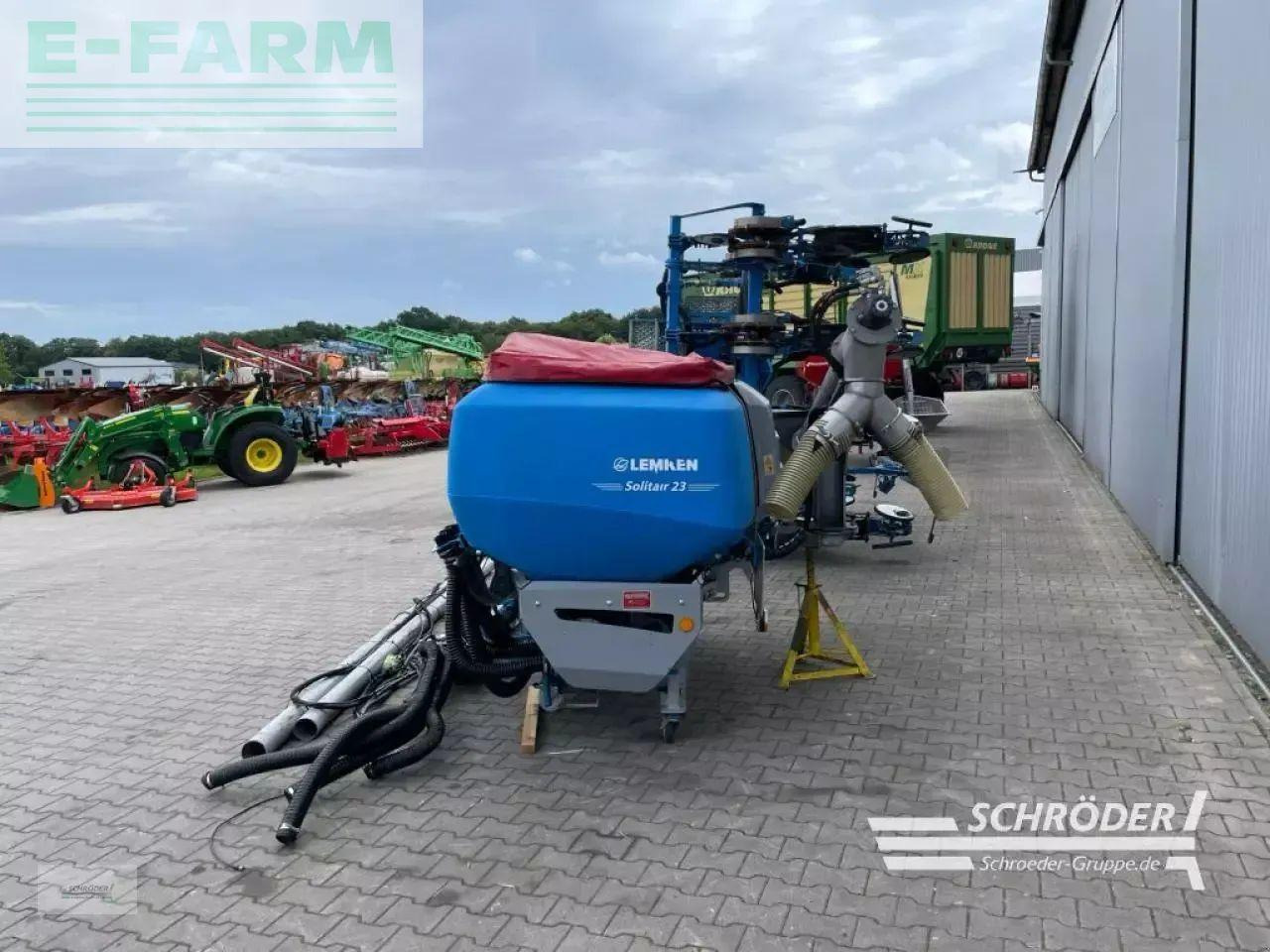 Lemken azurit 9/8.75 k d + solitair 23/1900 - מכונת זריעה מדויקת: תמונה 4 Lemken azurit 9/8.75 k d + solitair 23/1900 - מכונת זריעה מדויקת: תמונה 4