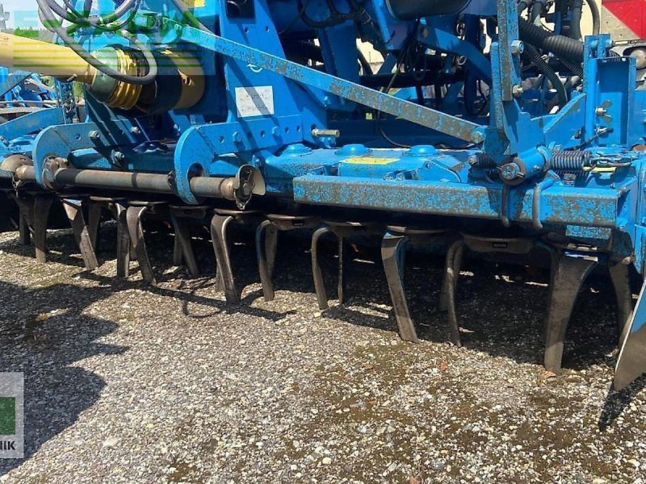 Lemken solitair 9/300 - מקדחת זרעים: תמונה 4 Lemken solitair 9/300 - מקדחת זרעים: תמונה 4