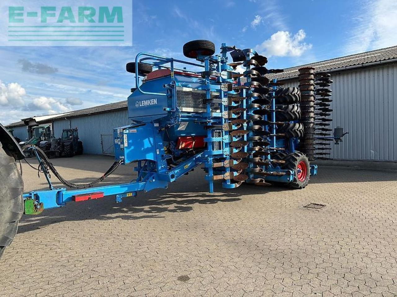 Lemken solitair 9/600 k hd - מקדחת זרעים: תמונה 1 Lemken solitair 9/600 k hd - מקדחת זרעים: תמונה 1