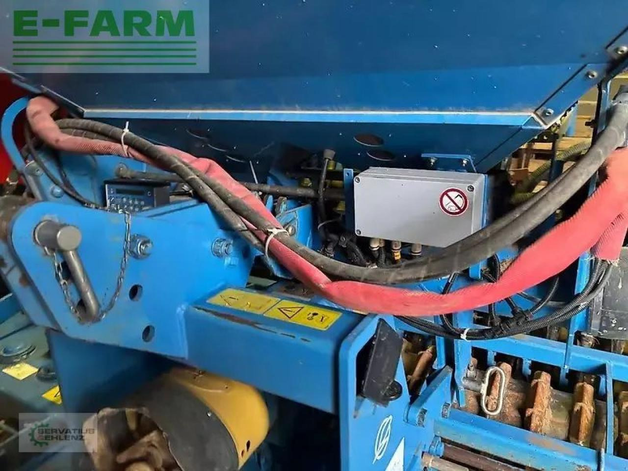 Lemken zirkon 10/300 + solitair 8/300 - מקדחת זריעה משולבת: תמונה 5 Lemken zirkon 10/300 + solitair 8/300 - מקדחת זריעה משולבת: תמונה 5