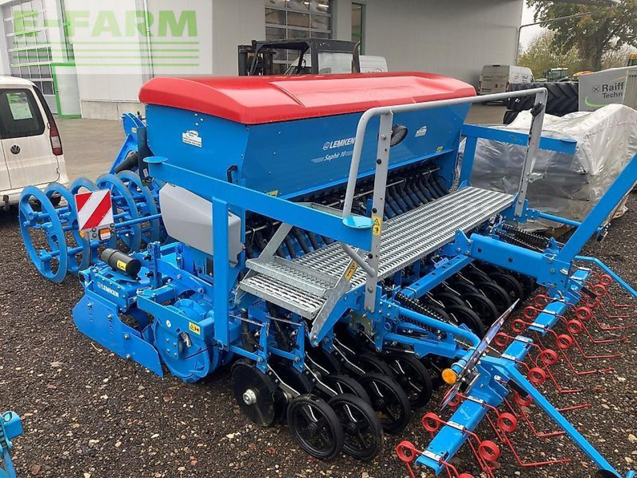 Lemken zirkon 12/300 + saphir 10/300 - ציוד עיבוד קרקע: תמונה 1 Lemken zirkon 12/300 + saphir 10/300 - ציוד עיבוד קרקע: תמונה 1