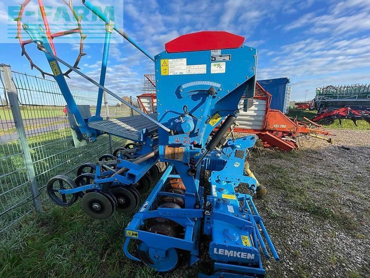 Lemken zirkon 9/300 u. saphir 7 ds 30 - מקדחת זרעים: תמונה 3 Lemken zirkon 9/300 u. saphir 7 ds 30 - מקדחת זרעים: תמונה 3