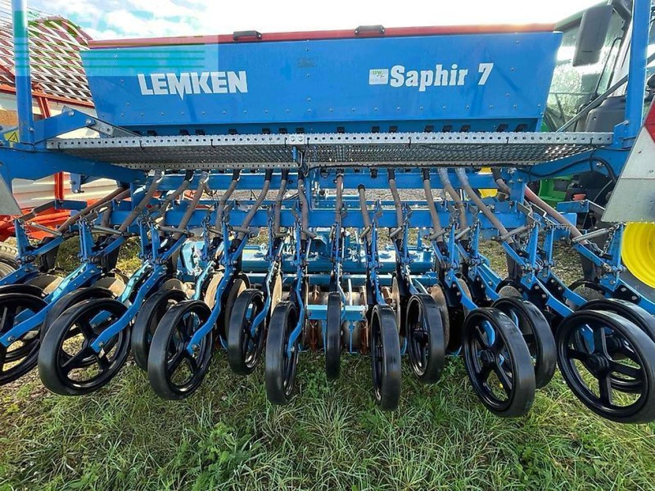 Lemken zirkon 9/300 u. saphir 7 ds 30 - מקדחת זרעים: תמונה 5 Lemken zirkon 9/300 u. saphir 7 ds 30 - מקדחת זרעים: תמונה 5