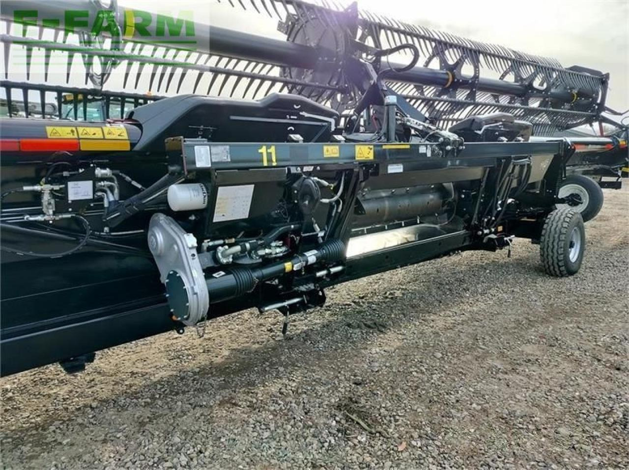 MacDon fd 140 - צרופת מקצרת מספוא: תמונה 5 MacDon fd 140 - צרופת מקצרת מספוא: תמונה 5