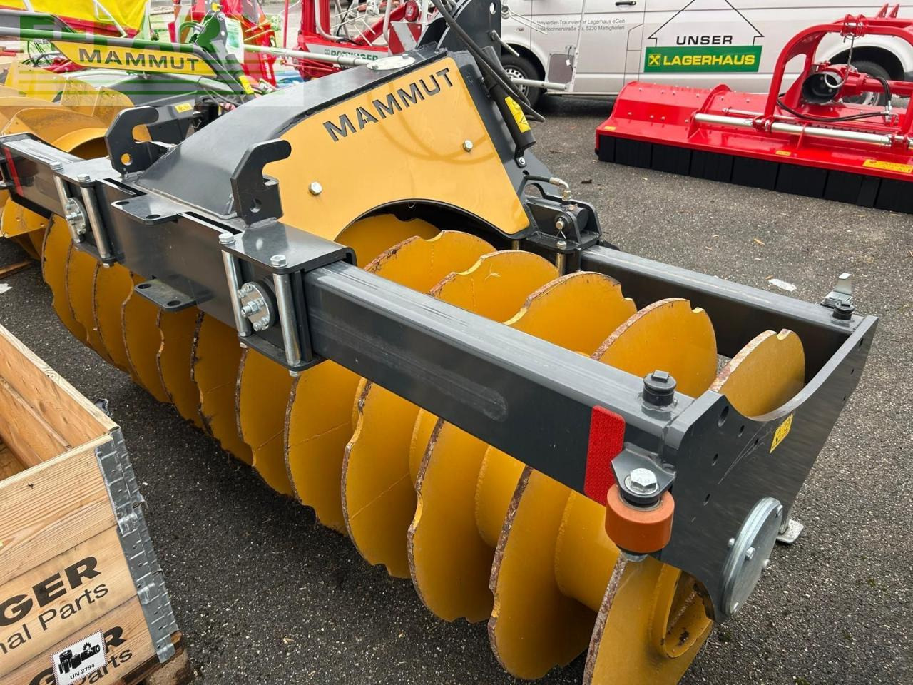 Mammut Siloverdichterwalze SK 250-H - ציוד צמחי: תמונה 3 Mammut Siloverdichterwalze SK 250-H - ציוד צמחי: תמונה 3