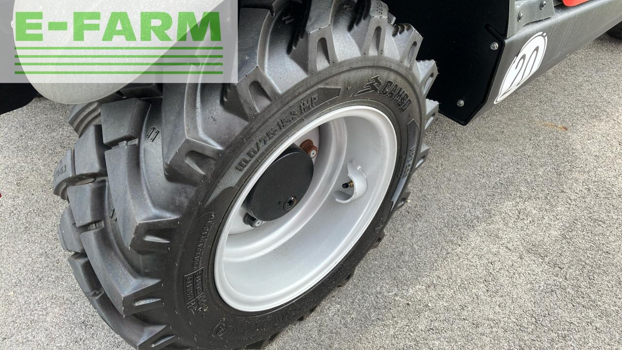 מפעיל טלסקופי Manitou Teleskoplader ULM 412 Classic: תמונה 10