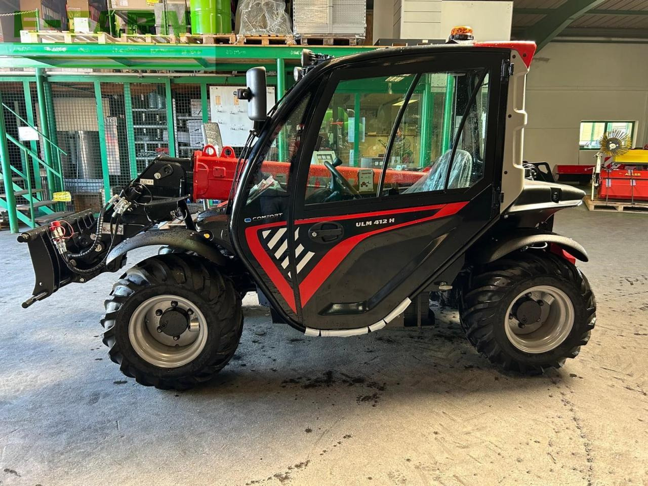 Manitou ULM412 - מפעיל טלסקופי: תמונה 2 Manitou ULM412 - מפעיל טלסקופי: תמונה 2