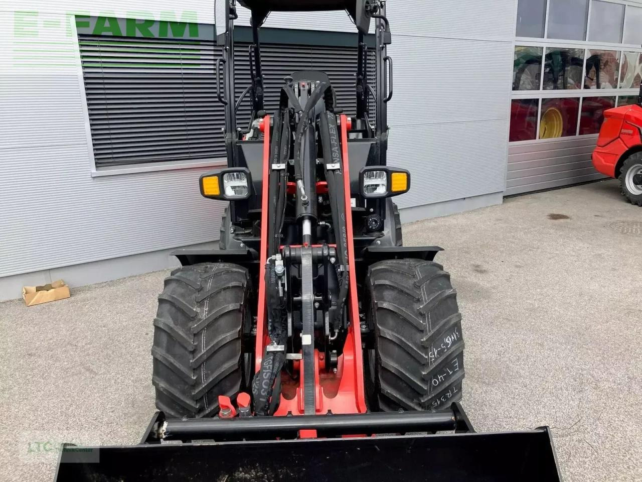 Manitou manitou mla 3-25 - מעמיס גלגלים: תמונה 4 Manitou manitou mla 3-25 - מעמיס גלגלים: תמונה 4