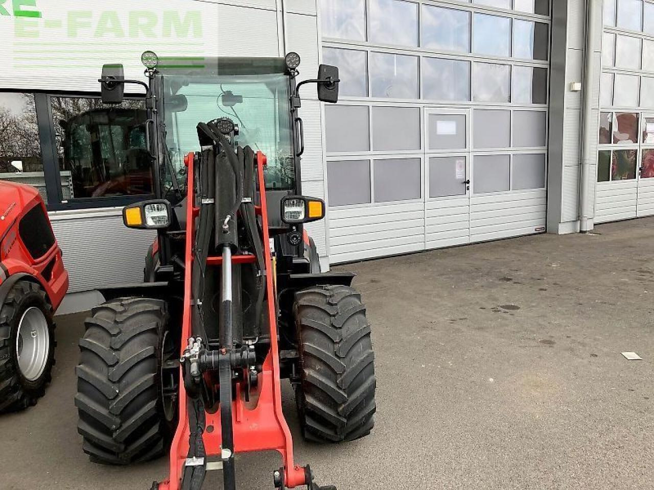 Manitou mla 5-50 - מיני מחפר: תמונה 5 Manitou mla 5-50 - מיני מחפר: תמונה 5