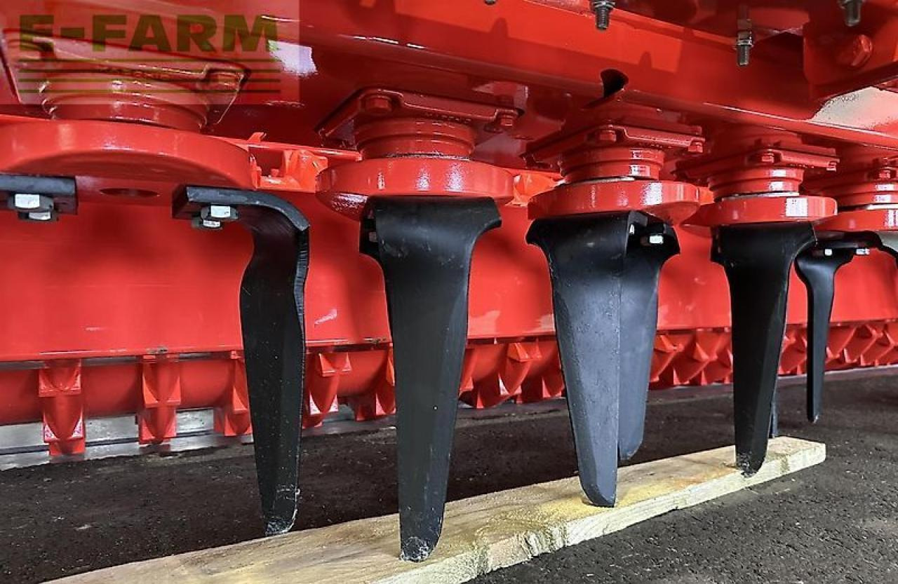 Maschio dama 300 24 corex+ + dm-classic 3000 scm - מקדחת זרעים: תמונה 5 Maschio dama 300 24 corex+ + dm-classic 3000 scm - מקדחת זרעים: תמונה 5