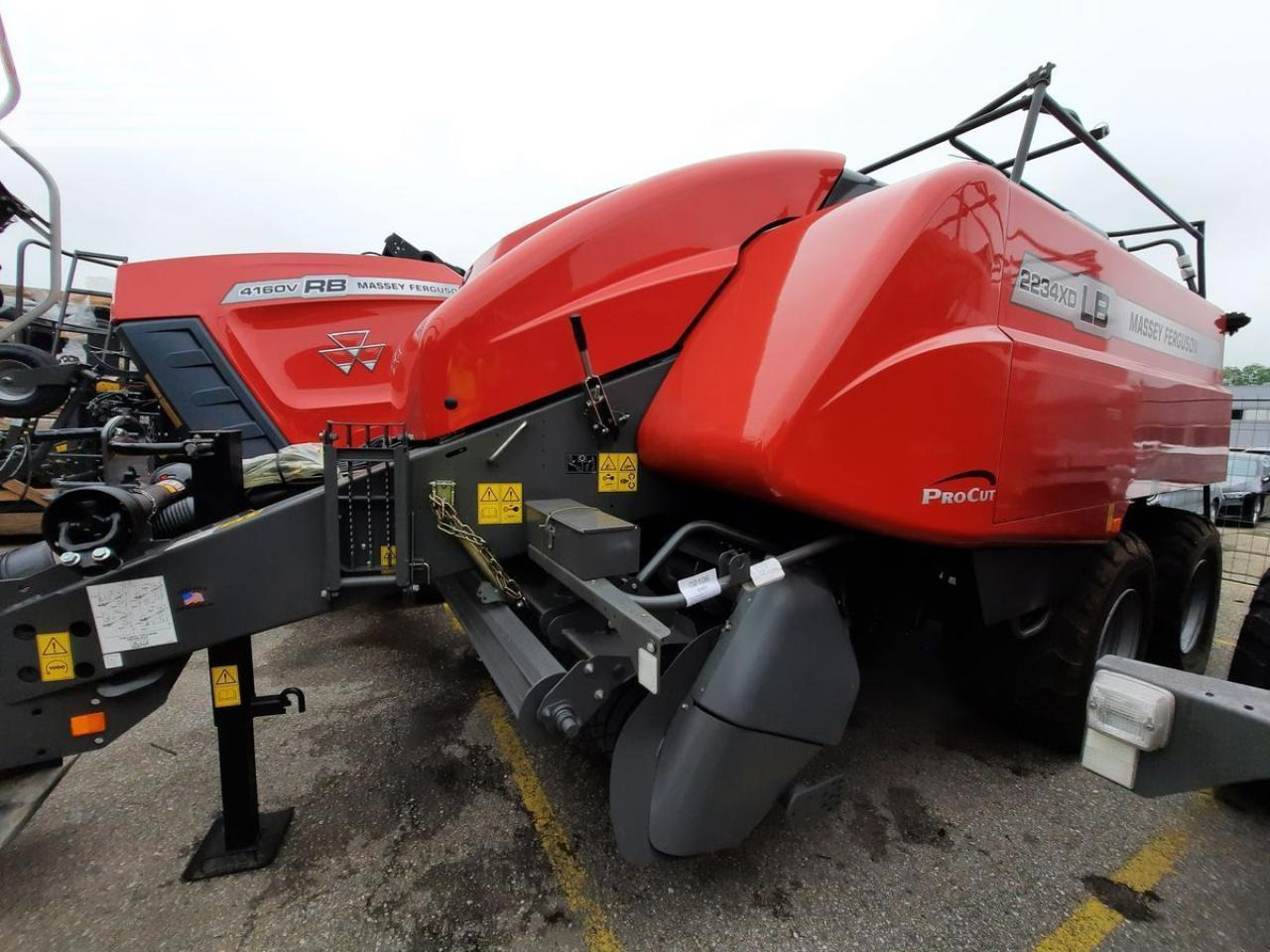 Massey Ferguson 2234xdtc - מכונת צרור מרובעת: תמונה 3 Massey Ferguson 2234xdtc - מכונת צרור מרובעת: תמונה 3