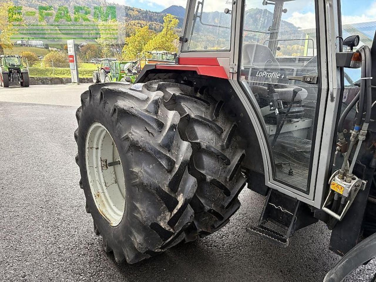 Massey Ferguson 362-4 - טרקטור חקלאי: תמונה 4 Massey Ferguson 362-4 - טרקטור חקלאי: תמונה 4