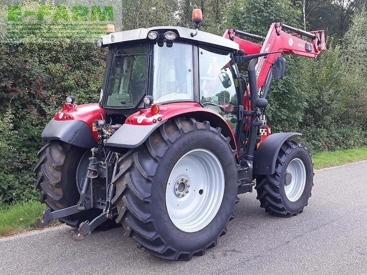 Massey Ferguson 5713 sl - טרקטור חקלאי: תמונה 5 Massey Ferguson 5713 sl - טרקטור חקלאי: תמונה 5