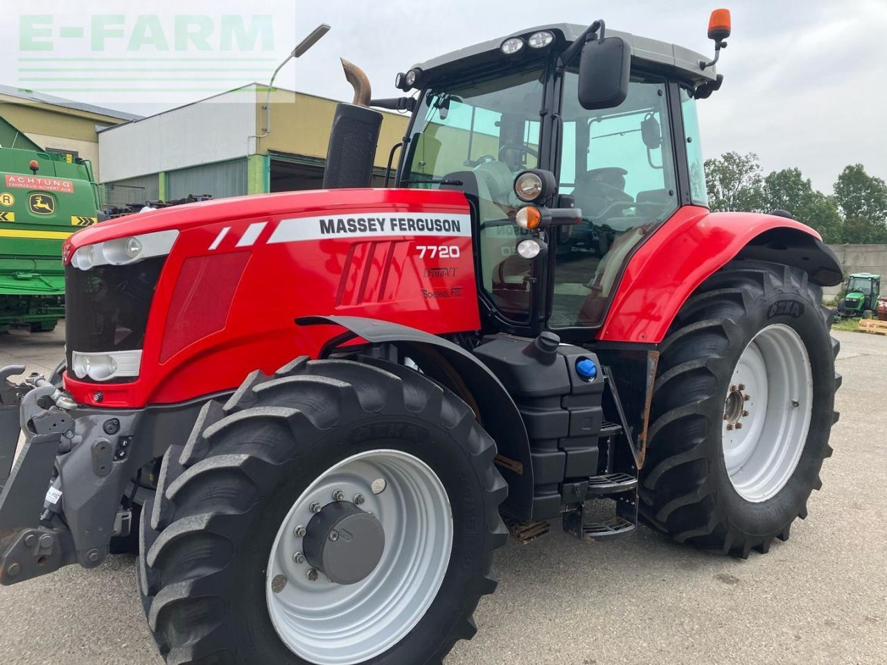 Massey Ferguson 7720 - טרקטור חקלאי: תמונה 1 Massey Ferguson 7720 - טרקטור חקלאי: תמונה 1