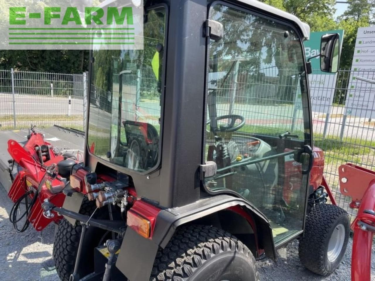 Massey Ferguson mf 1525 hp massey-ferguson tra - טרקטור חקלאי: תמונה 2 Massey Ferguson mf 1525 hp massey-ferguson tra - טרקטור חקלאי: תמונה 2