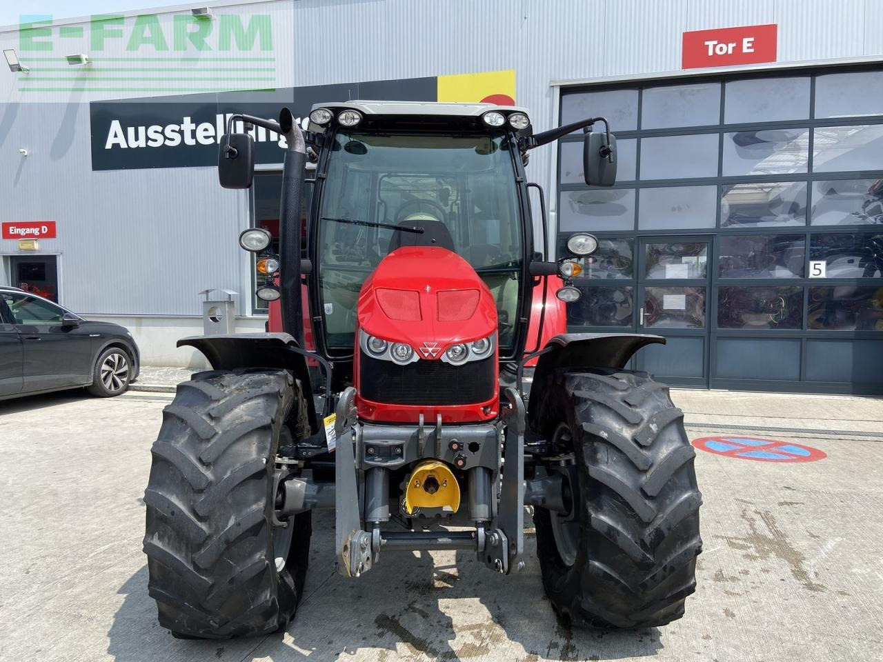 Massey Ferguson mf 5611 dyna-4 essential - טרקטור חקלאי: תמונה 2 Massey Ferguson mf 5611 dyna-4 essential - טרקטור חקלאי: תמונה 2