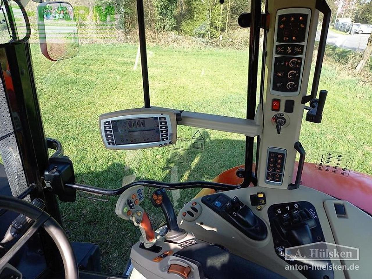 טרקטור חקלאי Massey Ferguson mf 7718 dyna-vt exclusive Exclusive: תמונה 16